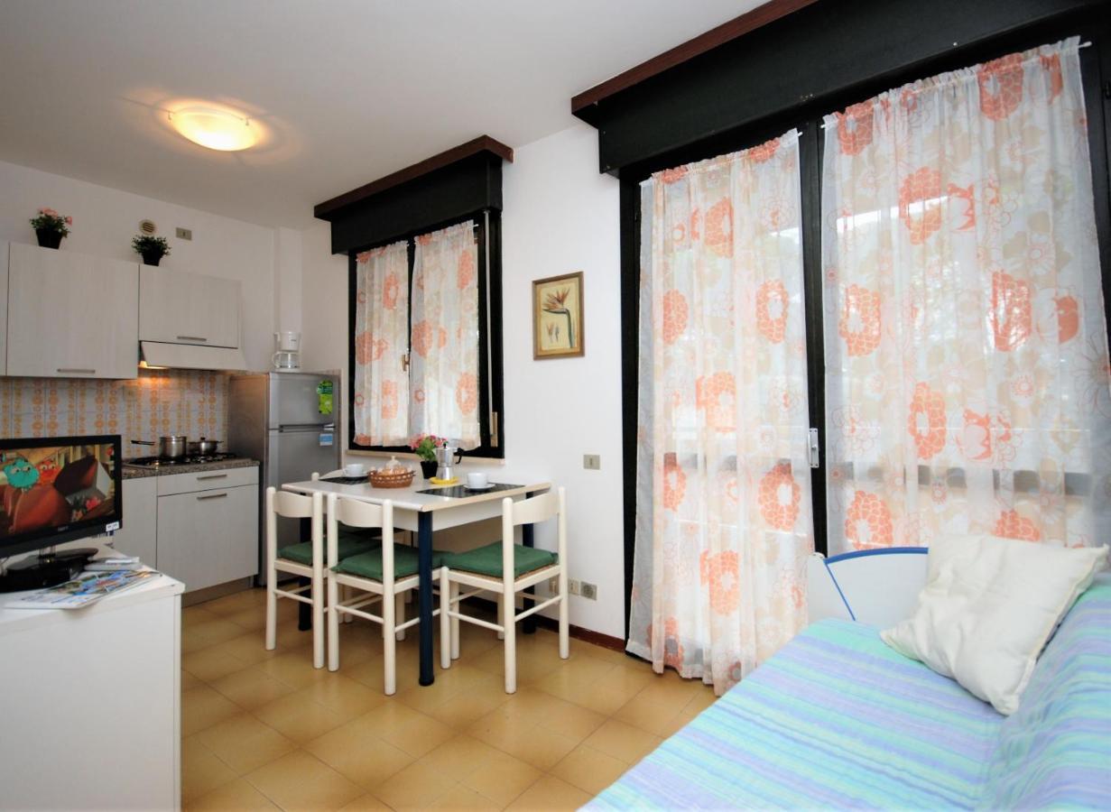 Residenza La Meridiana 利尼亚诺萨比亚多罗 外观 照片